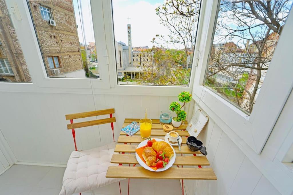 Cozy 1-Bedroom Flat In The Very Center Of صوفيا المظهر الخارجي الصورة