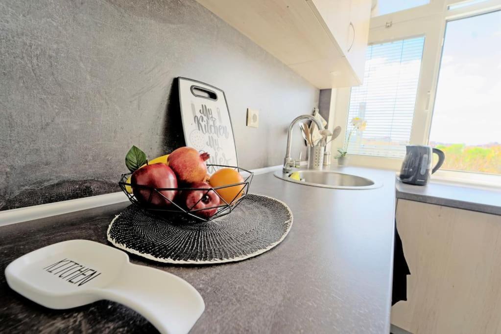 Cozy 1-Bedroom Flat In The Very Center Of صوفيا المظهر الخارجي الصورة
