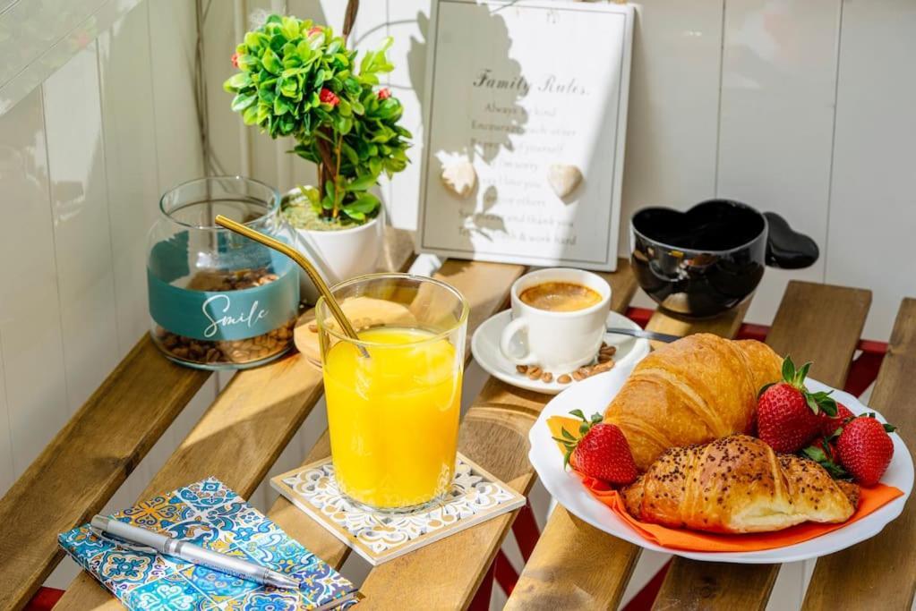 Cozy 1-Bedroom Flat In The Very Center Of صوفيا المظهر الخارجي الصورة
